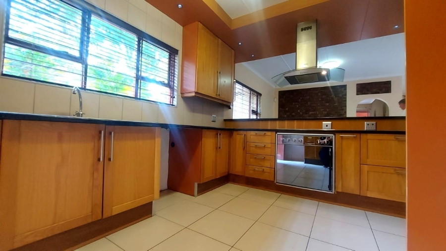 3 Bedroom Property for Sale in Nahoon Valley Park Eastern Cape